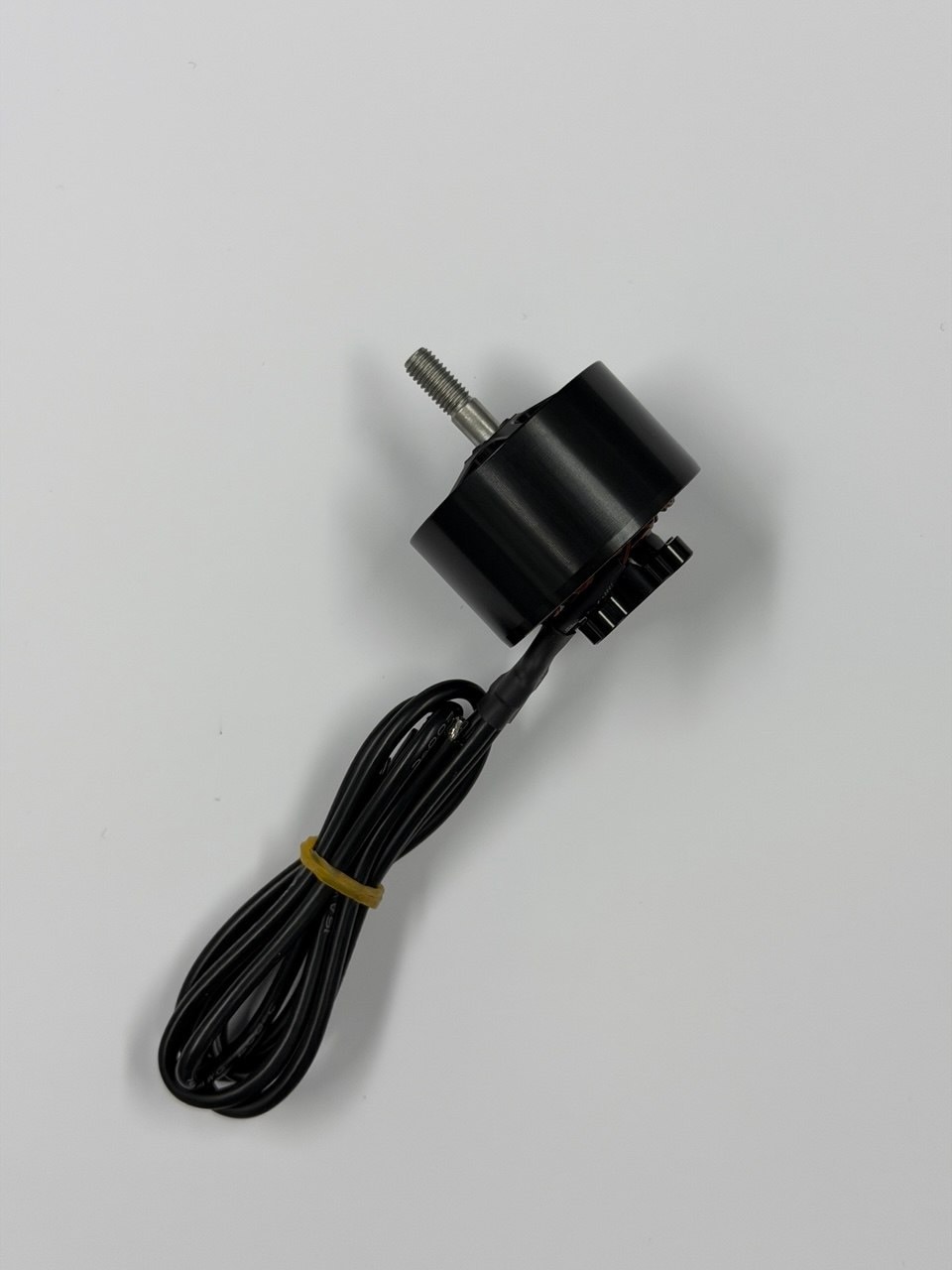 Поставка 10 000 двигателей 3115 900 KV за 45 дней — фото 3
